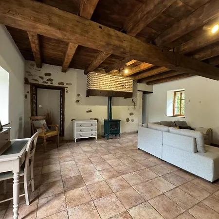 Maison De Ferme Restauree Avec Mini Ferme, Terrasse Et Grand Jardin Pres De La Vallee Du Cher - Fr-1-489-270 Vallon-en-Sully